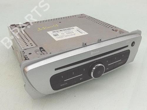 Used Radio Radio 35989412 35989412