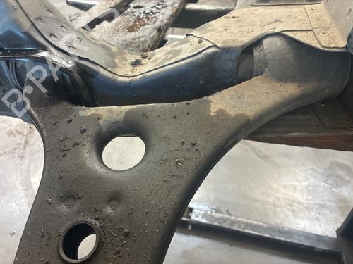 Used Right front suspension arm Right front suspension arm MERCEDES-BENZ A-CLASS (W169) A 160 CDI (169.006, 169.306) (82 hp) 40177283 40177283