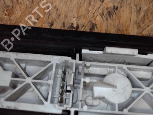 Used Right taillight RENAULT RAPID Box Body/MPV (F40_, G40_) 1.4 (F40D) (79 hp) 25358988