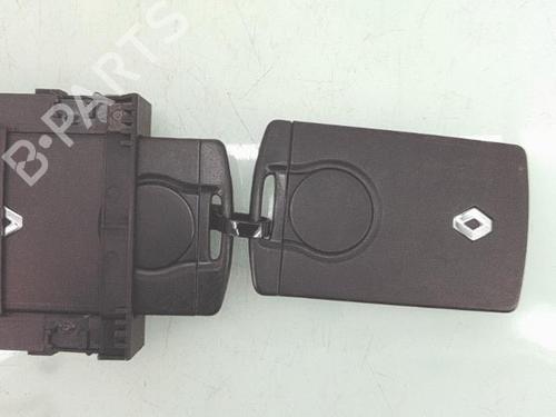 Used Card reader Card reader RENAULT SCÉNIC III (JZ0/1_) 1.6 dCi (JZ00, JZ12) (130 hp) 30434732 30434732