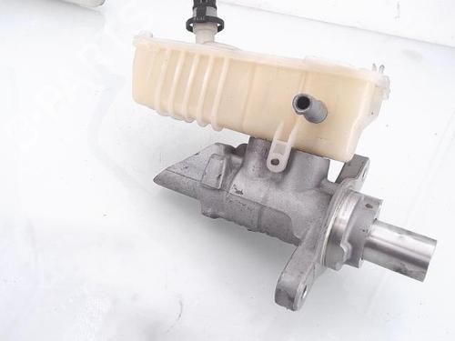 Brake master cylinder RENAULT SCÉNIC IV (J9_) 1.2 TCe 130 460115847R