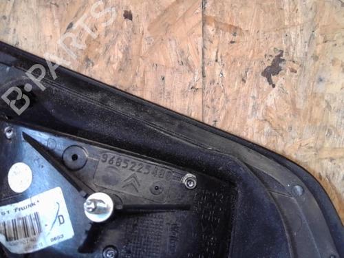 right-tailgate-light-citroen-c3-ii-sc_-2009-25373275 main image