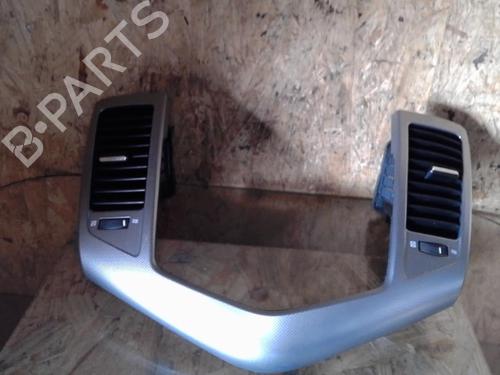 Used Air vent Air vent CHEVROLET CRUZE (J300) 2.0 CDI (163 hp) 25372802 25372802
