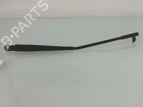 Used Front windshield wiper arm RENAULT MODUS / GRAND MODUS (F/JP0_) 1.2 16V (JP0W) (101 hp) 27273577