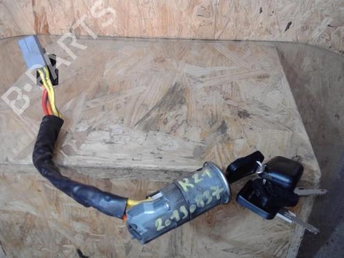 Used Ignition barrel RENAULT 21 (B48_) 1.7 (88 hp) 25367674