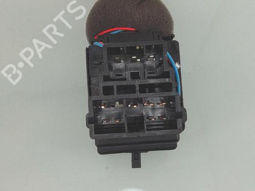 Used Switch Switch PEUGEOT 206 Hatchback (2A/C) 1.4 i (75 hp) 25923378 25923378
