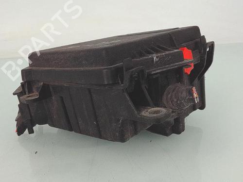 Fuse box RENAULT MEGANE III Hatchback (BZ0/1_, B3_) 1.5 dCi (BZ09, BZ0D, BZ1W, BZ29, BZ14) | BP25356172E1 - Image 3