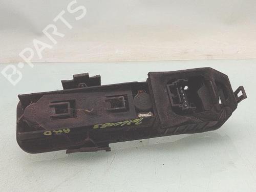Lampeholder Lampeholder RENAULT CLIO II (BB_, CB_) 1.6 (B/CB0D, BB00) (90 hp) 33829789 33829789