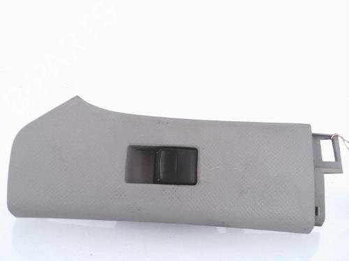 Used Right front window switch TOYOTA YARIS (_P9_) 1.4 D-4D (NLP90_, NLP90R) (90 hp) 25355308