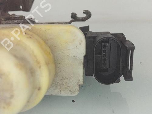 Used Front right lock Front right lock AUDI A4 B5 Avant (8D5) 1.9 TDI quattro (110 hp) 25356667 25356667