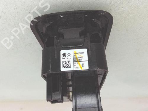Used Left front window switch Left front window switch 39543751 39543751