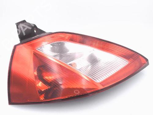 Used Left taillight RENAULT MEGANE II (BM0/1_, CM0/1_) 1.6 16V (BM0C, CM0C) (113 hp) 25372456