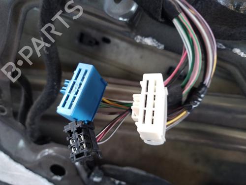 Left front door RENAULT CLIO III (BR0/1, CR0/1) 1.5 dCi (C/BR0G, C/BR1G) | BP25360519C2 