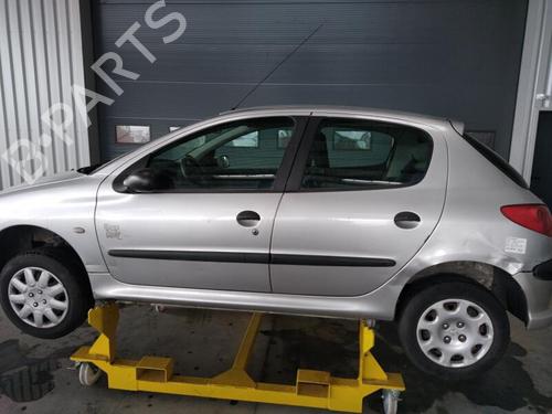Ryggespeil venstre PEUGEOT 206 Hatchback (2A/C) 1.4 i | BP25354834C26 