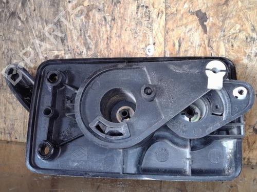 Used Rear right interior door handle Rear right interior door handle RENAULT MASTER II Van (FD) 2.5 dCi 100 (FD0U, FD0V, FD3U, FD3V, FD8U, FD8V) (99 hp) 25362133 25362133