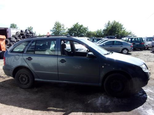 Right headlight SKODA FABIA I Combi (6Y5) 1.9 SDI | BP25367541C29 - Image 8