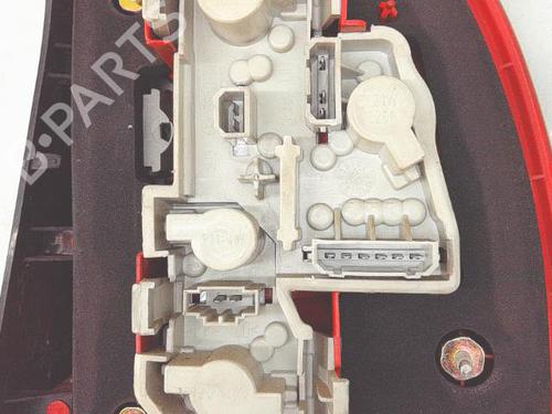 left-taillight-vw-passat-b55-3b3-2000-2001-2002-2003-2004-2005-36293601 main image