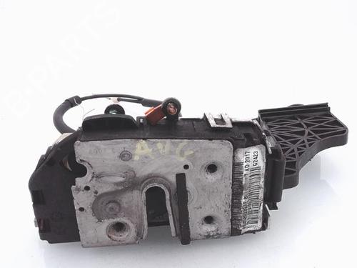 Zamek drzwi przednich lewych CHRYSLER SEBRING Convertible (JS) 2.0 CRD 4589239AL