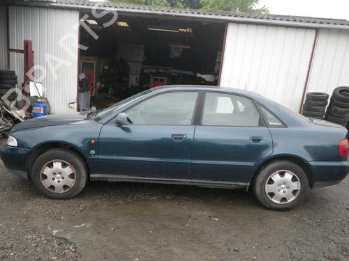 Højre baglygte AUDI A4 B5 (8D2) 1.9 TDI | BP25369275C35