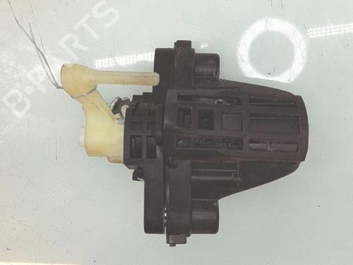 switch-toyota-aygo-_b4_-2014-34562039 main image