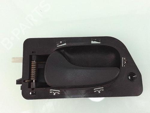 Used Front left interior door handle RENAULT LAGUNA I (B56_, 556_) 1.9 dTi (B56J) (98 hp) 25360044