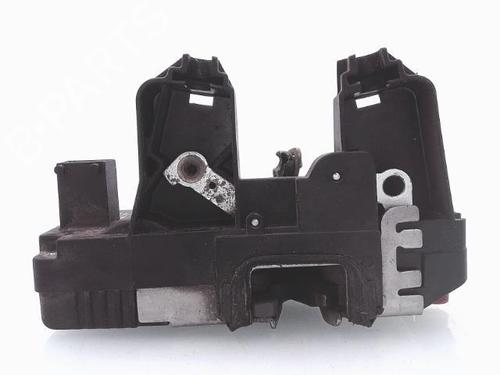Used Rear left lock OPEL ZAFIRA A MPV (T98) 2.2 DTI 16V (F75) (125 hp) 25366370