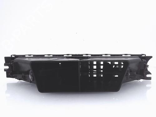 Used Air vent BMW 3 (E90) 330 d (231 hp) 25366609