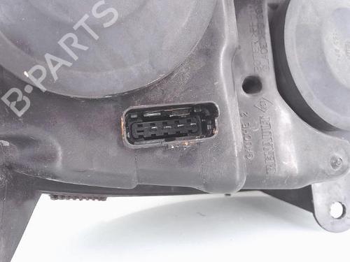 Venstre forlygte RENAULT SCÉNIC II (JM0/1_) 1.9 dCi (JM0G, JM12, JM1G, JM2C) (120 hp) 25360833