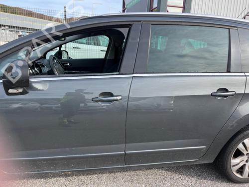 Used Parts PEUGEOT 5008 (0U_, 0E_) 2.0 HDi 150 / BlueHDi 150 (150 hp) 4324784