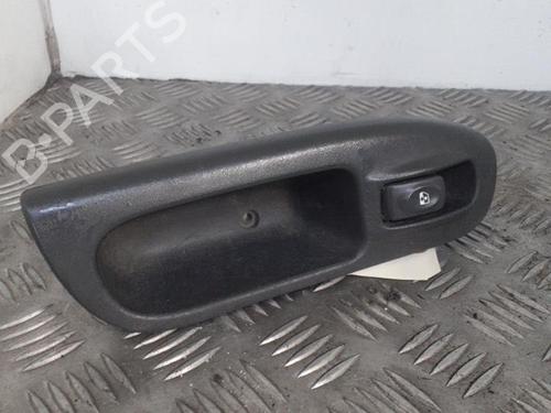 Used Right front window switch Right front window switch RENAULT SCÉNIC I MPV (JA0/1_, FA0_) 1.9 dCi (JA05, JA1F) (102 hp) 24739779 24739779