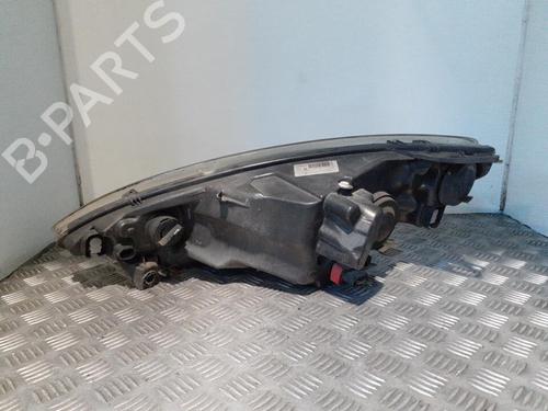 Used Right headlight PEUGEOT 1007 (KM_) 1.4 HDi (68 hp) 24746597