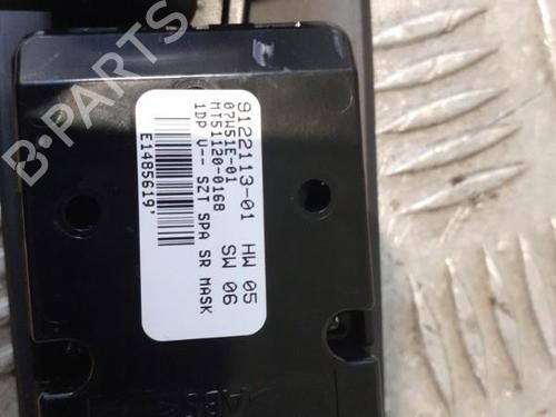 Used Switch Switch BMW 5 (E60) 530 xi (272 hp) 24761733 24761733