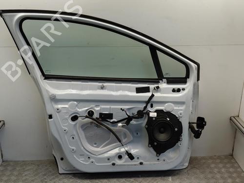 Used Left front door Left front door RENAULT CLIO IV (BH_) 1.5 dCi 75 (75 hp) 36481140 36481140