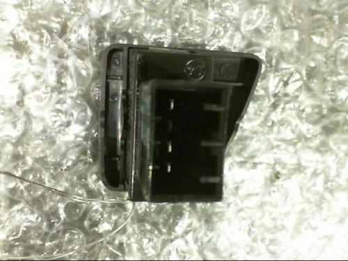Right front window switch FIAT 500 (312_) 1.2 (312AXA1A) | BP25263069I26 