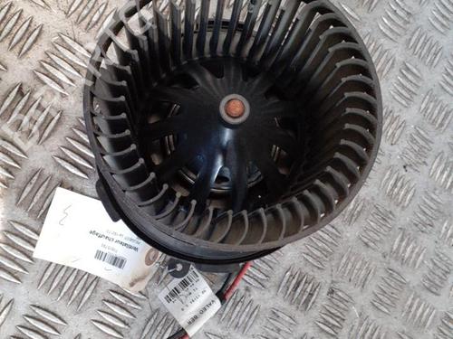 Varmeblæser PEUGEOT 206 Hatchback (2A/C) 1.4 HDi eco 70 (68 hp) 24747306