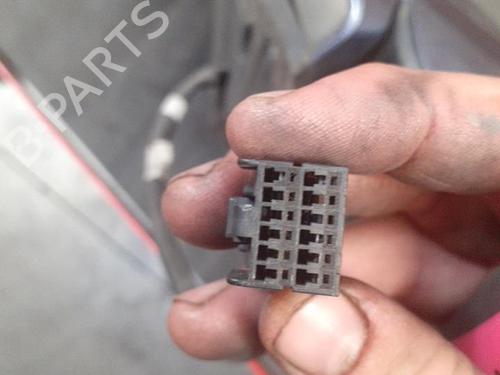 Used Right mirror Right mirror RENAULT ESPACE III (JE0_) 2.0 (JE0A) (114 hp) 33291003 33291003