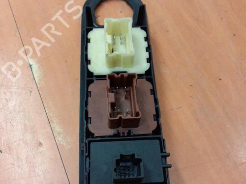 Used Switch Switch RENAULT CLIO IV (BH_) 0.9 TCe 90 (BHNF, BHMA, BHMH, BHJK, BHJR) (90 hp) 24748722 24748722