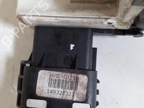 Front left lock PEUGEOT 308 I (4A_, 4C_) 1.6 HDi | BP24741479C98 