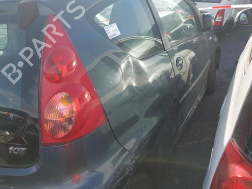 Used Parts PEUGEOT 107 (PM_, PN_)  1.0  4554103