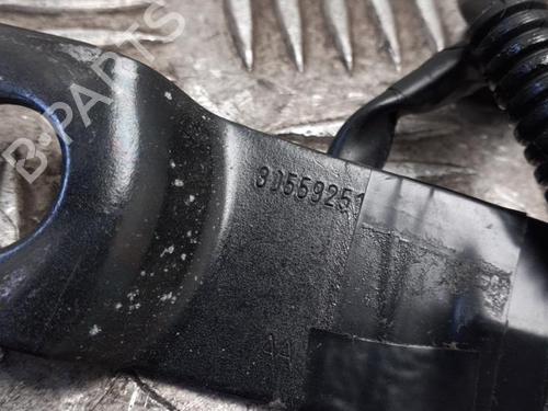 Used Seat buckle TOYOTA YARIS (_P9_) 1.33 VVT-i (NSP90_, NSP90R) (100 hp) 24747407