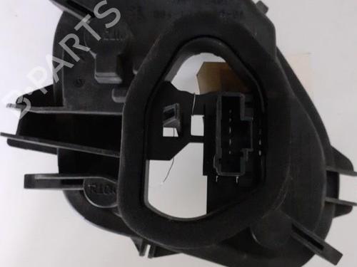 Used Lamp holder PEUGEOT 208 I (CA_, CC_) 1.6 HDi (114 hp) 24741178