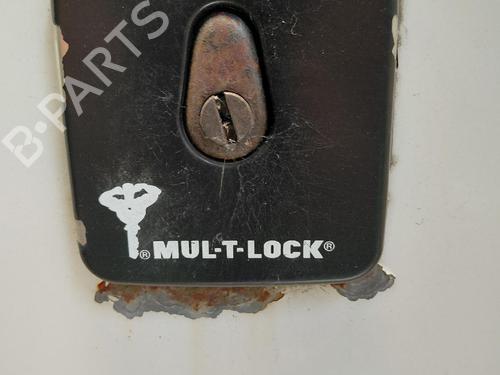 Used Left slide door Left slide door 36841675 36841675