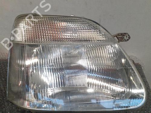 Used Right headlight Right headlight OPEL AGILA A (H00) 1.2 16V (F68) (75 hp) 24740623 24740623