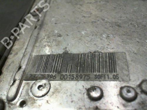 Right headlight RENAULT ESPACE III (JE0_) 2.2 dCi (JE0K) | BP25263077C29 