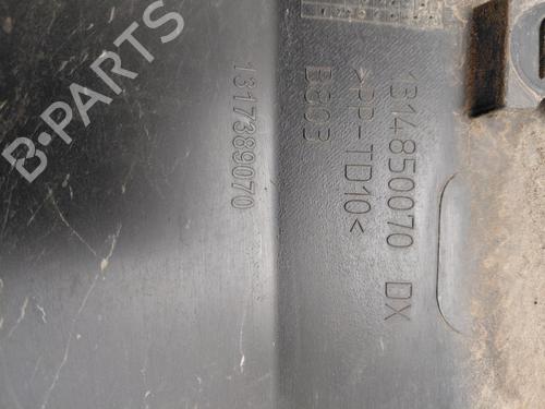 Used Front right wheel arch trim Front right wheel arch trim PEUGEOT BOXER Van 2.2 BlueHDi 140 (140 hp) 40019174 40019174