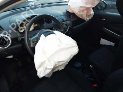 Left taillight MAZDA 2 (DE_, DH_) 1.4 MZR-CD | BP24766410C34 - Image 7