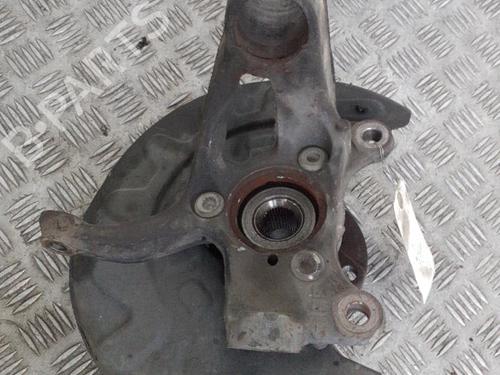 Used Left front steering knuckle SEAT LEON ST (5F8) 1.5 TSI (150 hp) 24748817