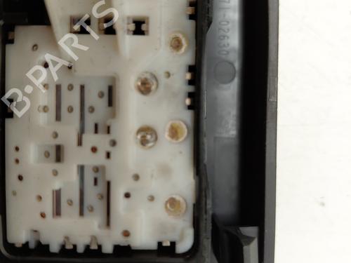 Used Right rear window switch Right rear window switch TOYOTA AURIS (_E18_) 1.8 Hybrid (ZWE186_, ZWE186R) (136 hp) 29251554 29251554