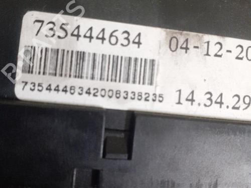 Used Steering column stalk Steering column stalk FIAT PANDA (169_) 1.2 (169.AXB11, 169.AXB1A) (60 hp) 24749628 24749628