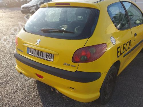Used Parts PEUGEOT 206 Hatchback (2A/C) 1.4 HDi eco 70 4986991